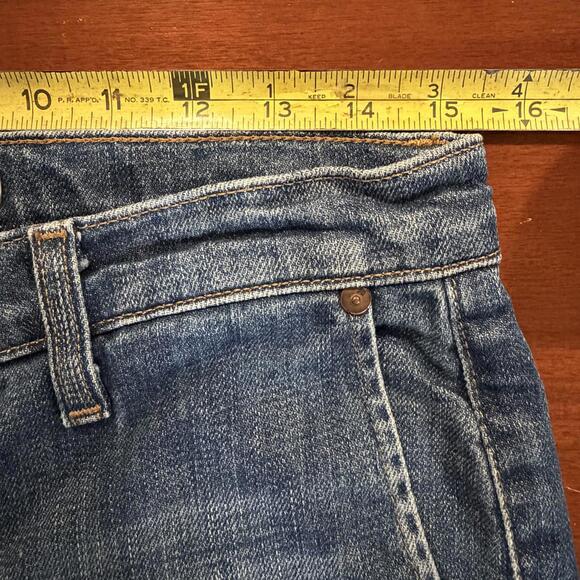 Joe's Jeans Harvey Wash Bermuda Shorts Blue Denim Size 27 Stretch Walking Shorts - Picture 8 of 15